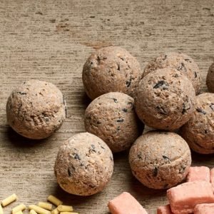 Black Steel Fat Snax Feeder by Gardman - Image 2